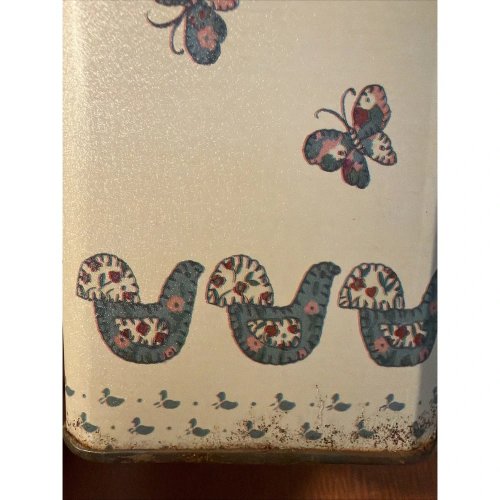 Vtg Set Of 3 Nesting Tins Holly Hobbie Style Floral Patchwork 1980's